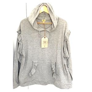 Thin, hoodie with ruffled detail